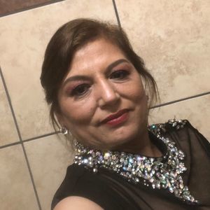 Meet your Posher, Edna